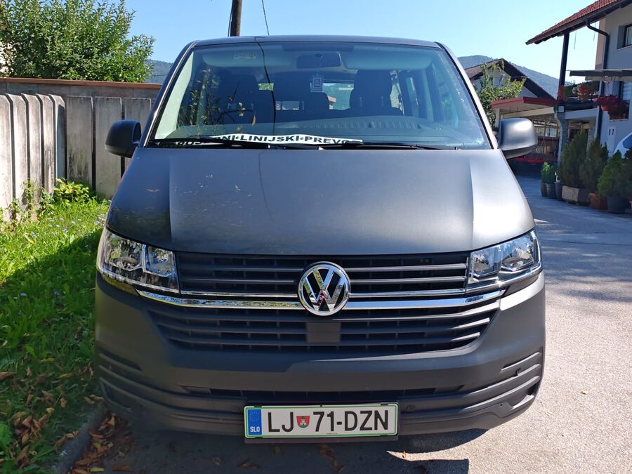 Kombi Volkswagen – 8 + 1 sedežev