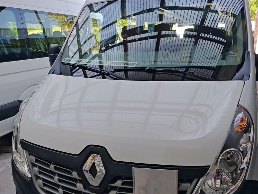 Minibus 16 – 16 + 1 sedežev