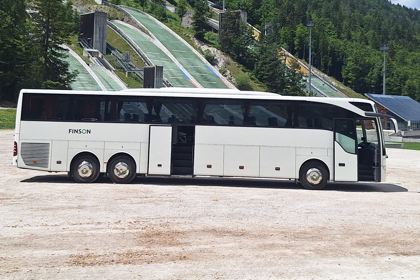 Turistični avtobus FINSON